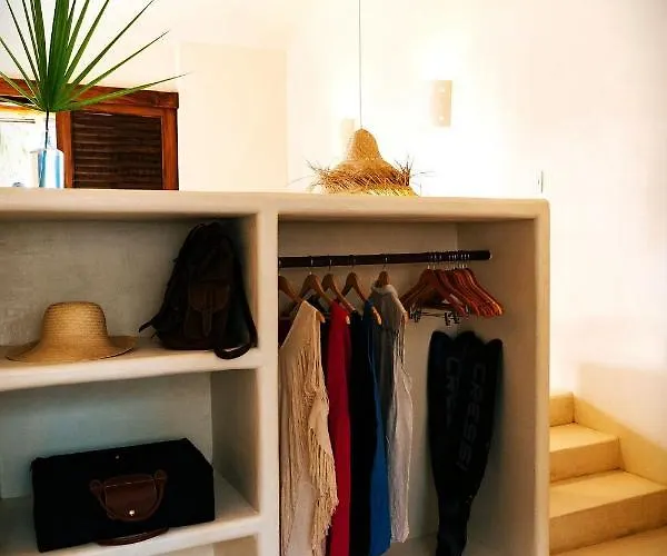 Casa Gatas * Zihuatanejo
