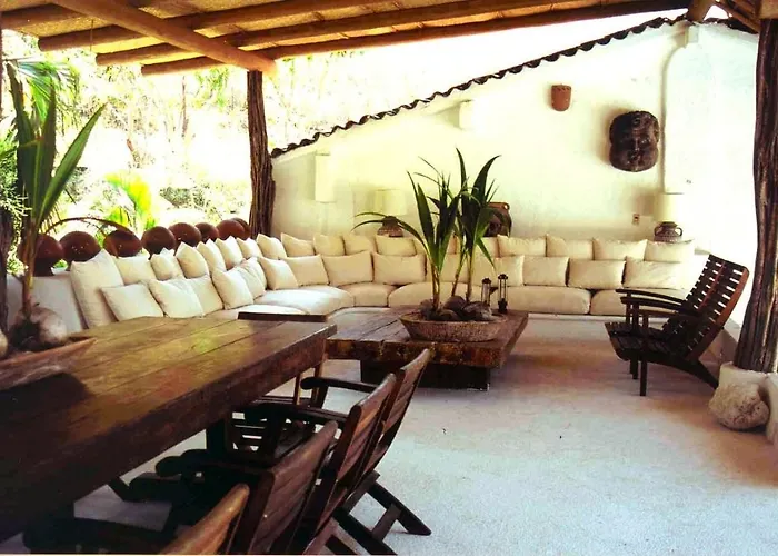 Casa Gatas Holiday home *